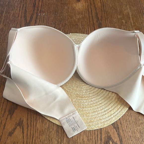 Soma Vanishing Back Full Coverage 40DDD Bra - Picture 7 of 11